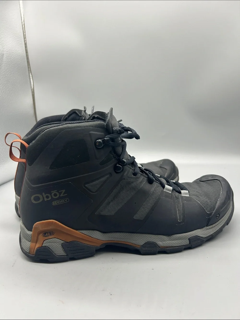 Oboz Arete Mens Size 10 Waterproof Hiking Boots Shoes Black Gray Copper 42601